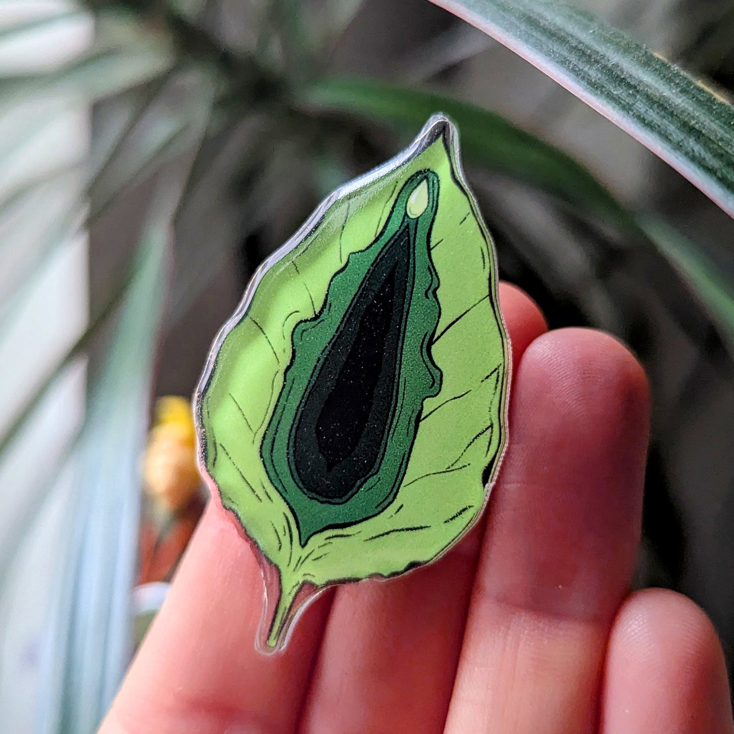 Vulva Leaf | Pin